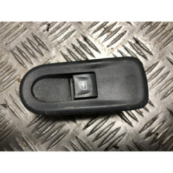 Interrupteur de leve vitre arriere droit DACIA DUSTER 1 PHASE 2 d’occasion