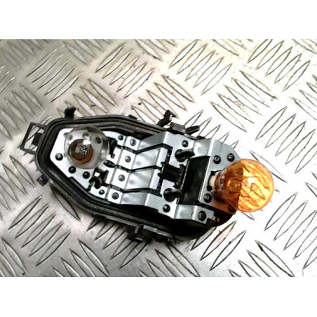 Platine feu arriere gauche RENAULT CLIO 4 PHASE 1 d’occasion