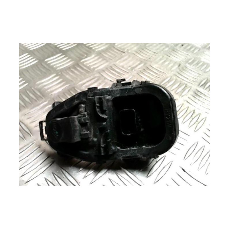 Platine feu arriere gauche RENAULT CLIO 4 PHASE 1 d’occasion