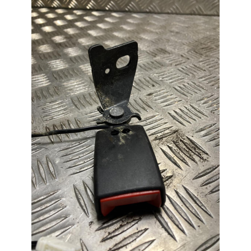 Attache ceinture arriere gauche PEUGEOT 308 2 PHASE 2 d’occasion
