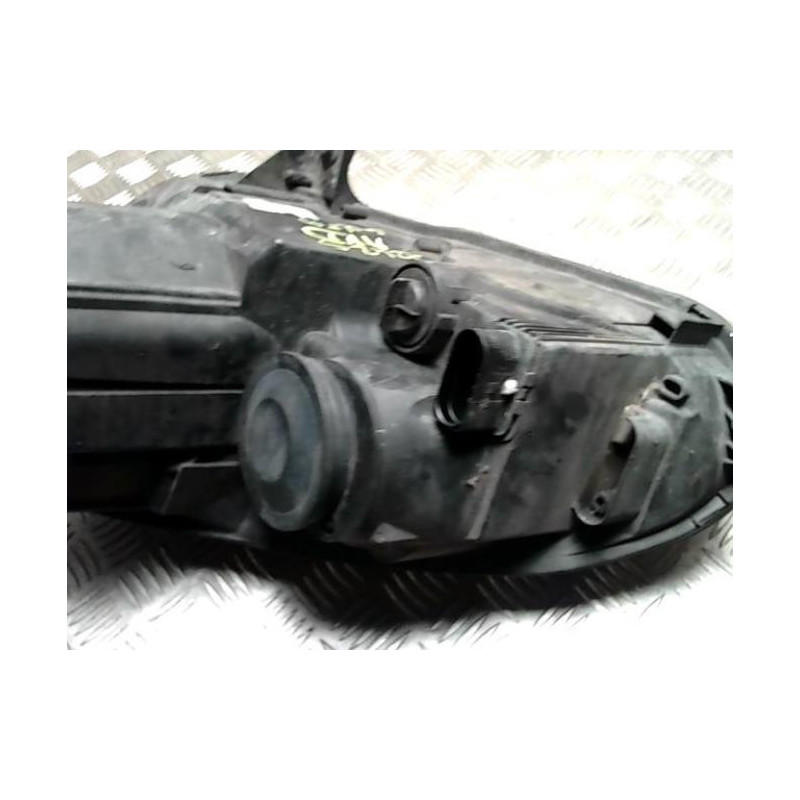 Optique avant principal droit (feux)(phare) VOLKSWAGEN GOLF 5 d’occasion