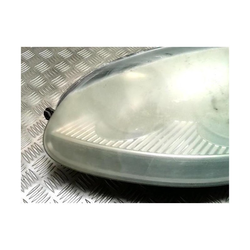 Optique avant principal gauche (feux)(phare) VOLKSWAGEN GOLF 5 d’occasion