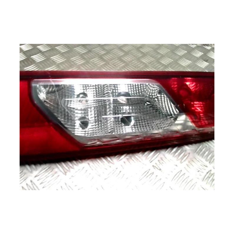 Feu arriere principal droit (feux) FORD TRANSIT CONNECT 2 PHASE 1 d’occasion