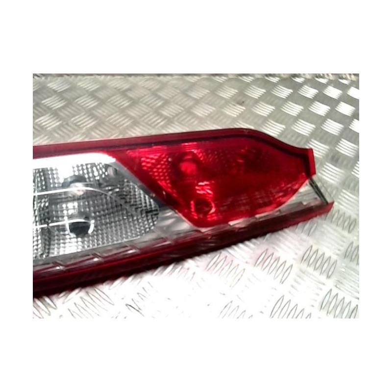 Feu arriere principal droit (feux) FORD TRANSIT CONNECT 2 PHASE 1 d’occasion