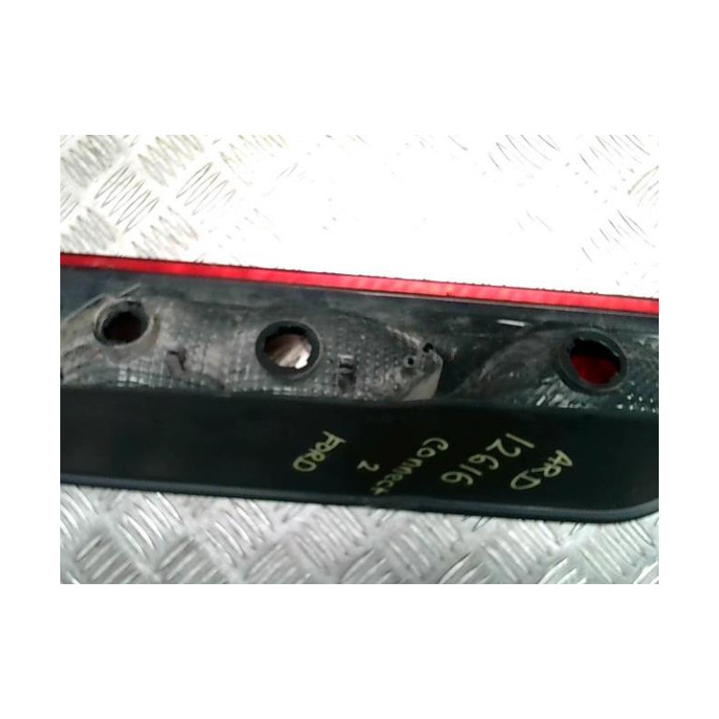 Feu arriere principal droit (feux) FORD TRANSIT CONNECT 2 PHASE 1 d’occasion