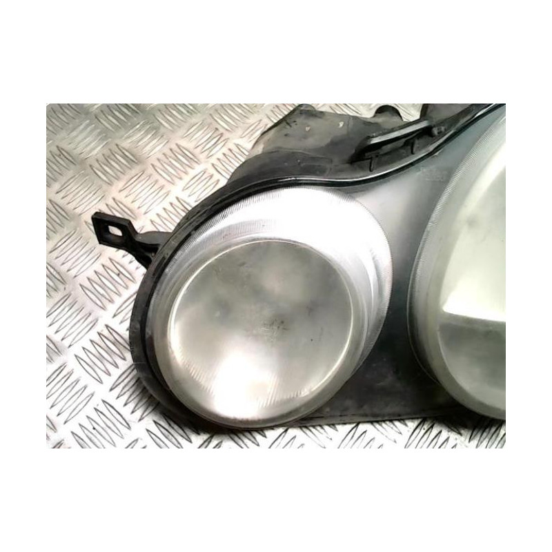 Optique avant principal gauche (feux)(phare) VOLKSWAGEN POLO 4 PHASE 1 d’occasion