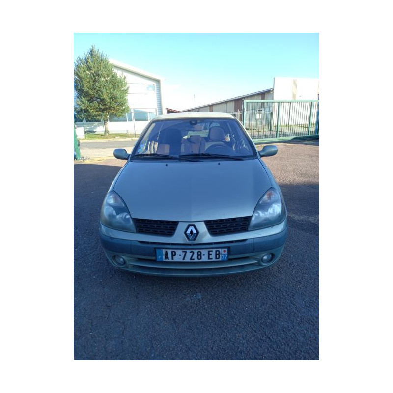 Optique avant principal droit (feux)(phare) RENAULT CLIO 2 PHASE 2 d’occasion