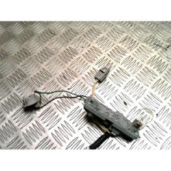 Platine feu arriere gauche TOYOTA YARIS 2 PHASE 1 d’occasion