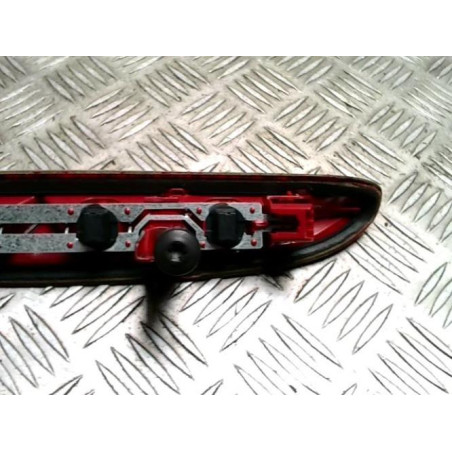 Feu arriere stop central PEUGEOT 208 1 PHASE 1 d’occasion