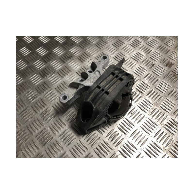 Support moteur droit PEUGEOT 2008 2 d’occasion