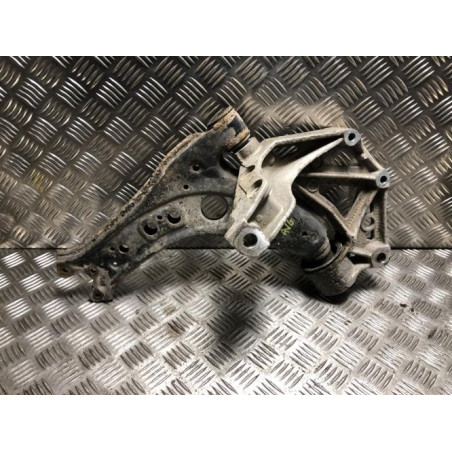 Triangle avant gauche VOLKSWAGEN POLO 4 PHASE 1 d’occasion