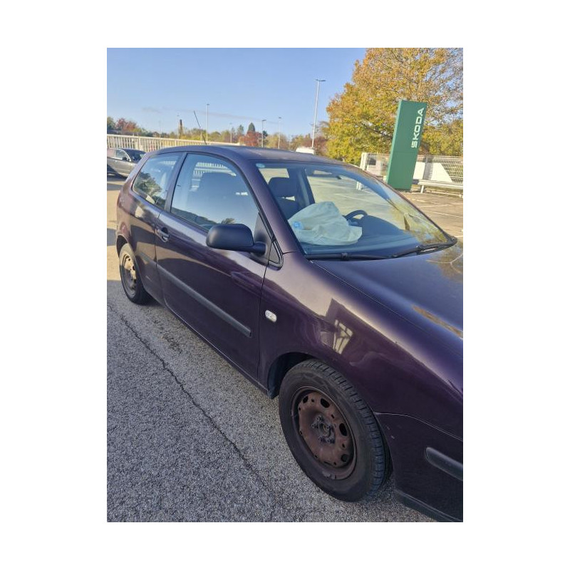 Etrier avant gauche (freinage) VOLKSWAGEN POLO 4 PHASE 1 d’occasion