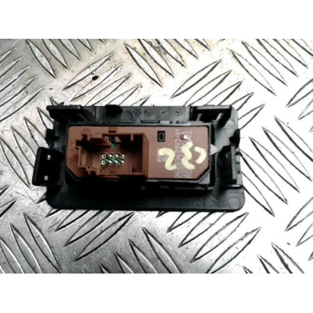 Bouton/Interrupteur CITROEN C3 2 PHASE 1 d’occasion