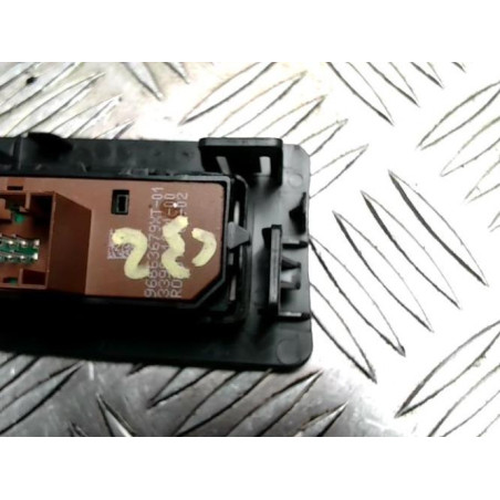 Bouton/Interrupteur CITROEN C3 2 PHASE 1 d’occasion