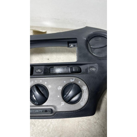 Commande chauffage TOYOTA YARIS 1 PHASE 2 d’occasion