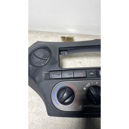 Commande chauffage TOYOTA YARIS 1 PHASE 2 d’occasion