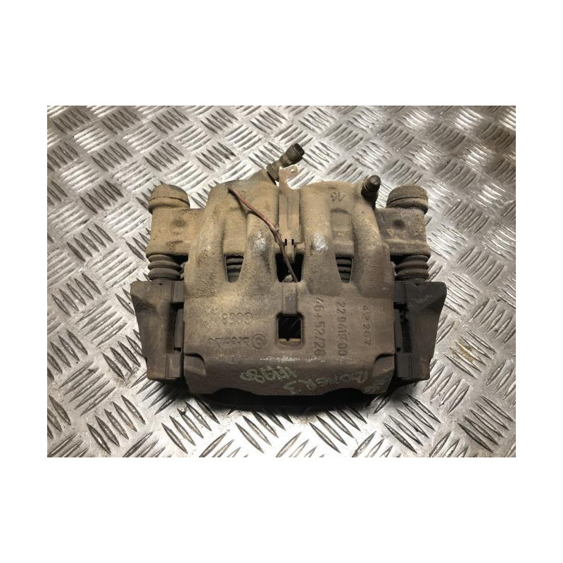 Etrier avant gauche (freinage) PEUGEOT BOXER 3 PHASE 2 d’occasion