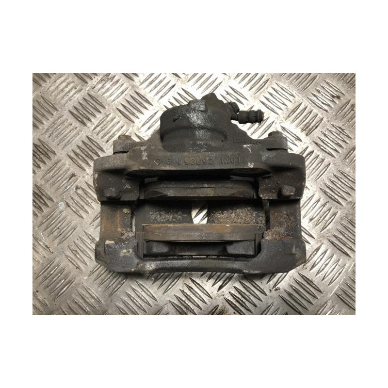 Etrier avant droit (freinage) PEUGEOT 2008 2 d’occasion