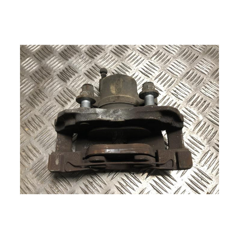 Etrier avant gauche (freinage) FORD FOCUS 3 PHASE 1 d’occasion