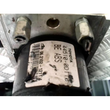 Bloc ABS (freins anti-blocage) TOYOTA YARIS 2 PHASE 2 d’occasion