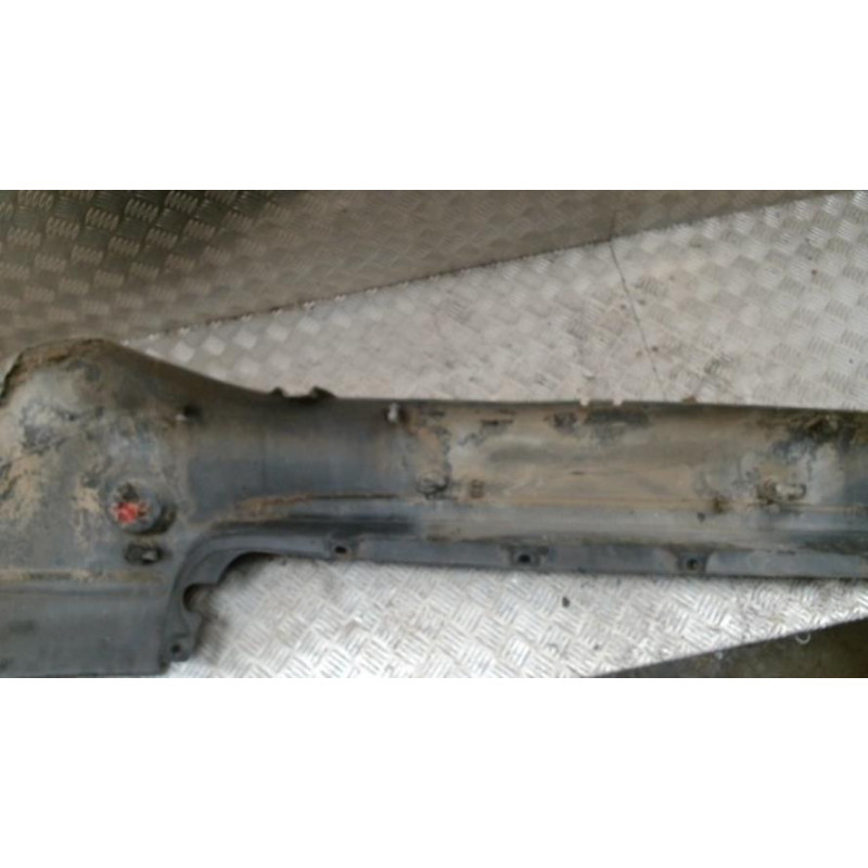 Pare choc arriere FIAT MULTIPLA PHASE 1 d’occasion