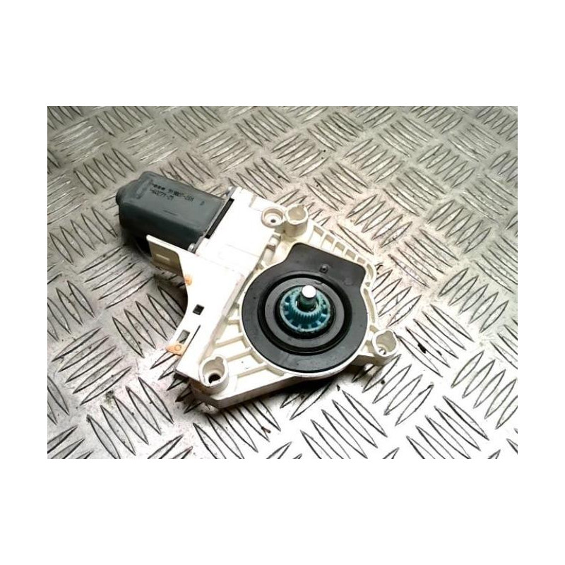 Moteur leve vitre avant droit AUDI A6 4 PHASE 1 d’occasion