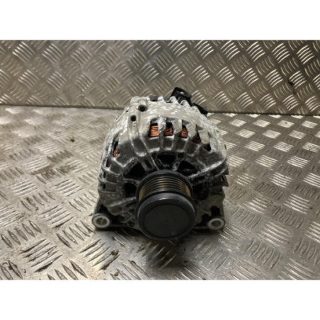 Alternateur FORD FOCUS 3 PHASE 1 d’occasion