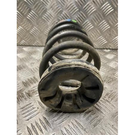 Ressort de suspension arriere DACIA DUSTER 2 PHASE 1 d’occasion