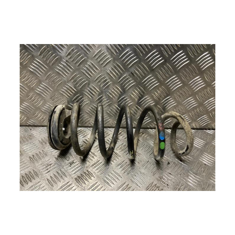 Ressort de suspension arriere DACIA DUSTER 2 PHASE 1 d’occasion