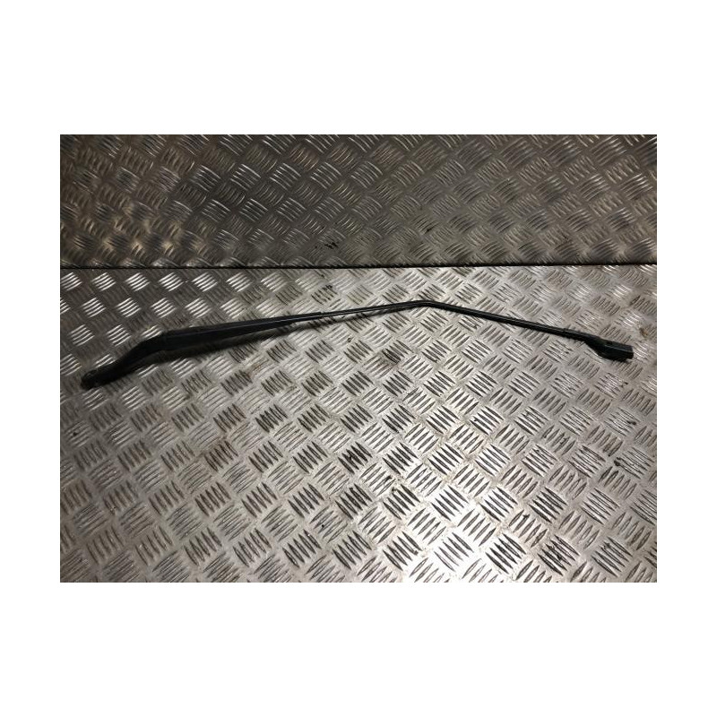 Bras essuie glace avant droit RENAULT CAPTUR 2 PHASE 1 d’occasion