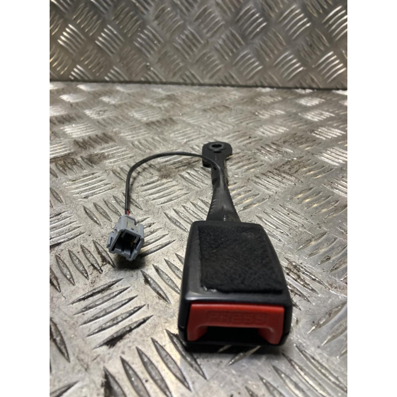 Attache ceinture avant gauche CITROEN C5 2 BREAK d’occasion