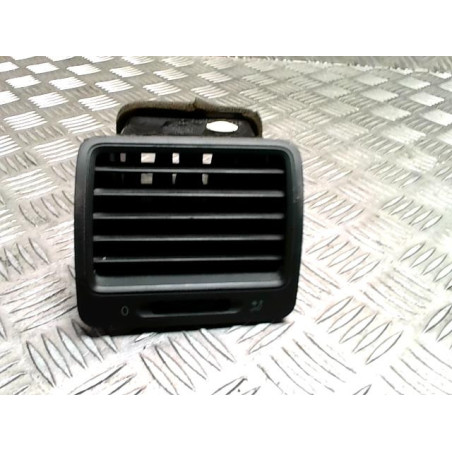 Aerateur tableau de bord avant droit VOLKSWAGEN GOLF 5 d’occasion