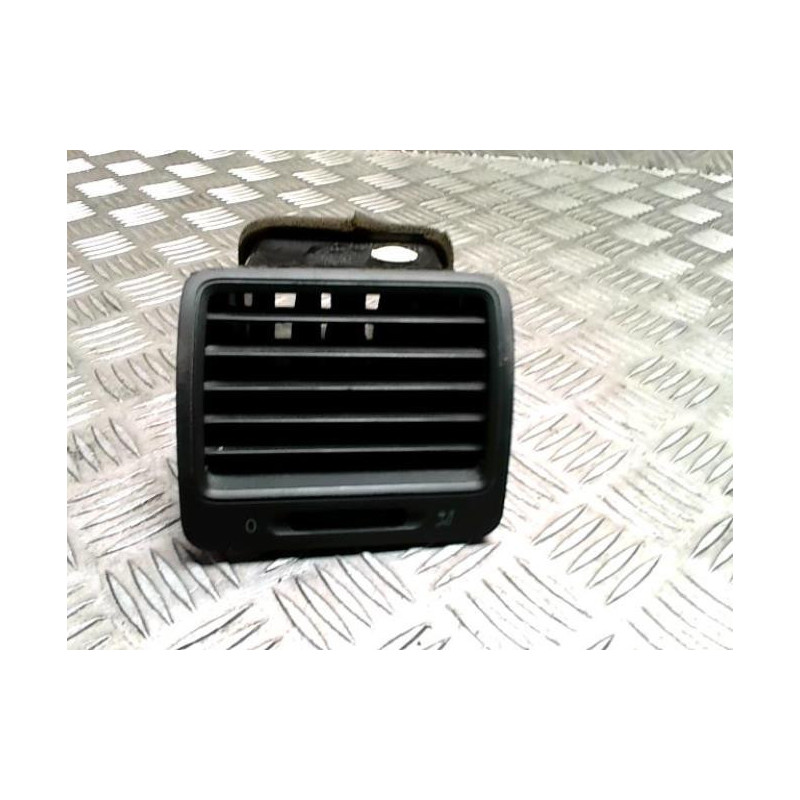Aerateur tableau de bord avant droit VOLKSWAGEN GOLF 5 d’occasion