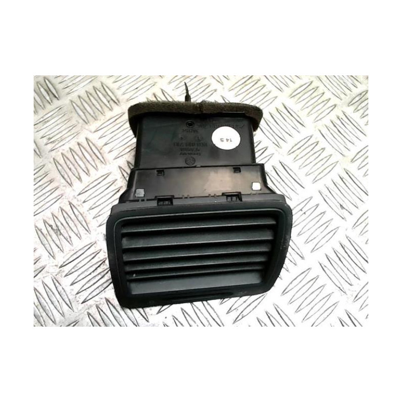 Aerateur tableau de bord avant droit VOLKSWAGEN GOLF 5 d’occasion