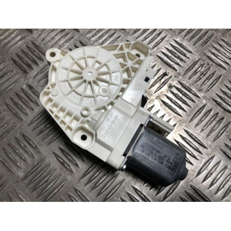 Moteur leve vitre arriere gauche AUDI A4 3 ALLROAD BREAK d’occasion
