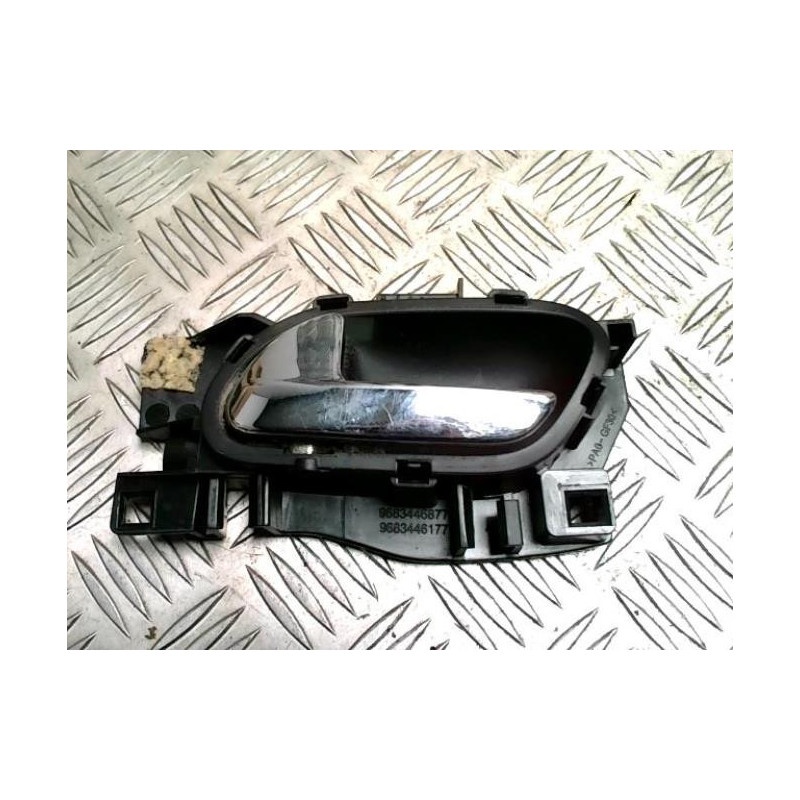 Poignee interieur avant gauche CITROEN C3 PICASSO PHASE 1 d’occasion