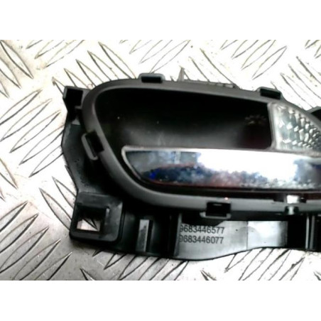 Poignee interieur avant droit CITROEN C3 PICASSO PHASE 1 d’occasion
