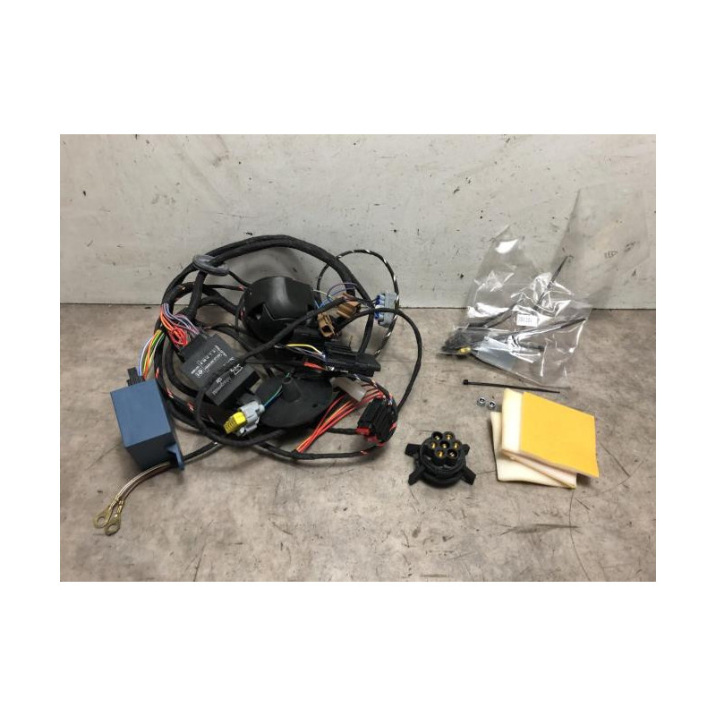 Faisceau d'attelage RENAULT MEGANE 3 PHASE 1 BREAK d’occasion