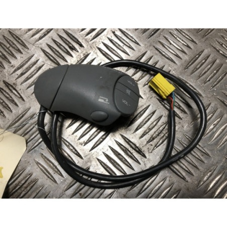Commande autoradio RENAULT TWINGO 1 PHASE 3 d’occasion