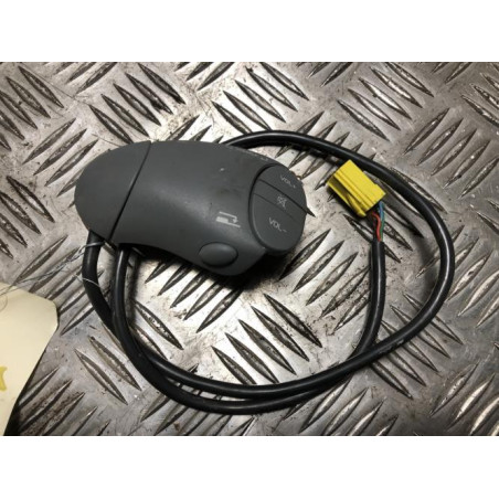 Commande autoradio RENAULT TWINGO 1 PHASE 3 d’occasion