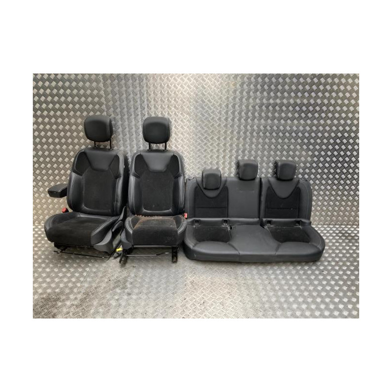 Interieur complet RENAULT CLIO 4 PHASE 2 d’occasion