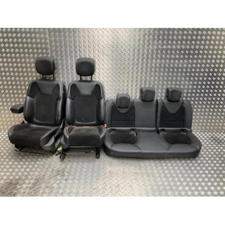 Interieur complet RENAULT CLIO 4 PHASE 2 d’occasion