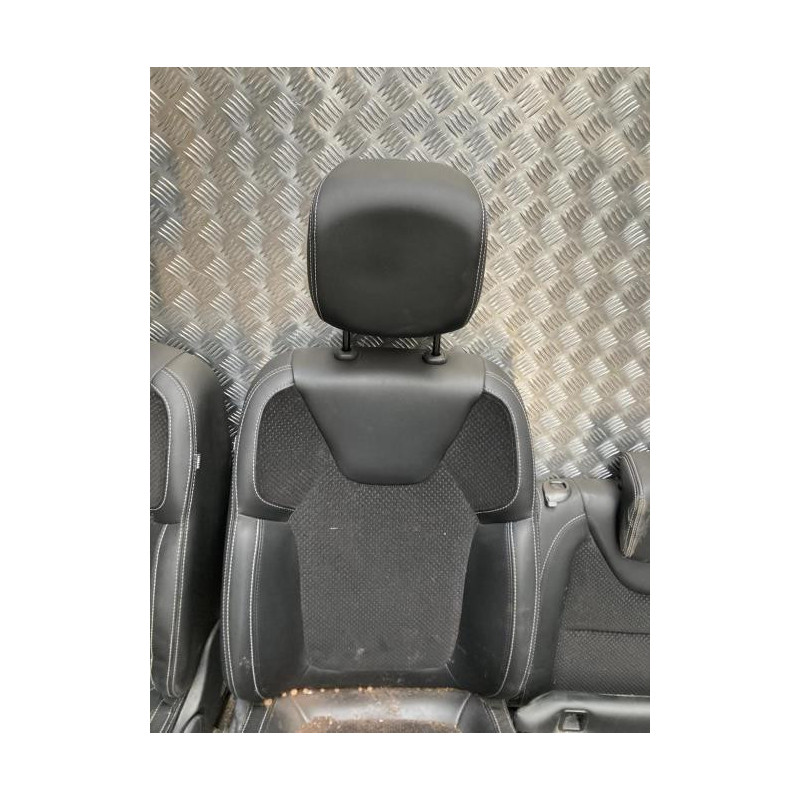 Interieur complet RENAULT CLIO 4 PHASE 2 d’occasion