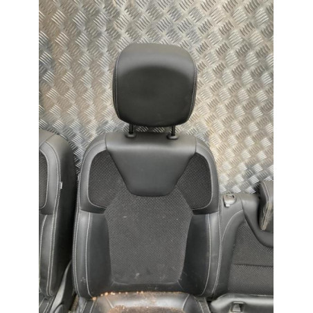 Interieur complet RENAULT CLIO 4 PHASE 2 d’occasion
