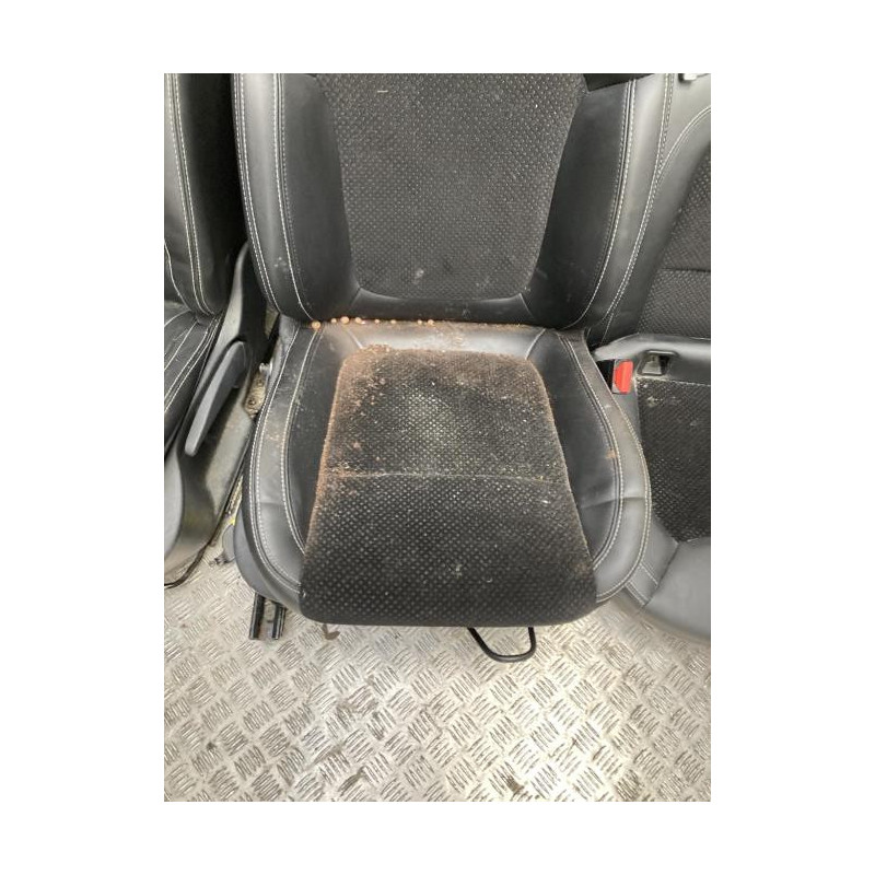 Interieur complet RENAULT CLIO 4 PHASE 2 d’occasion