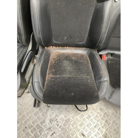 Interieur complet RENAULT CLIO 4 PHASE 2 d’occasion