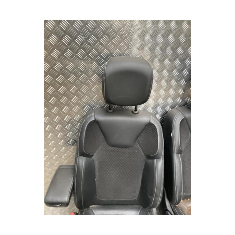 Interieur complet RENAULT CLIO 4 PHASE 2 d’occasion