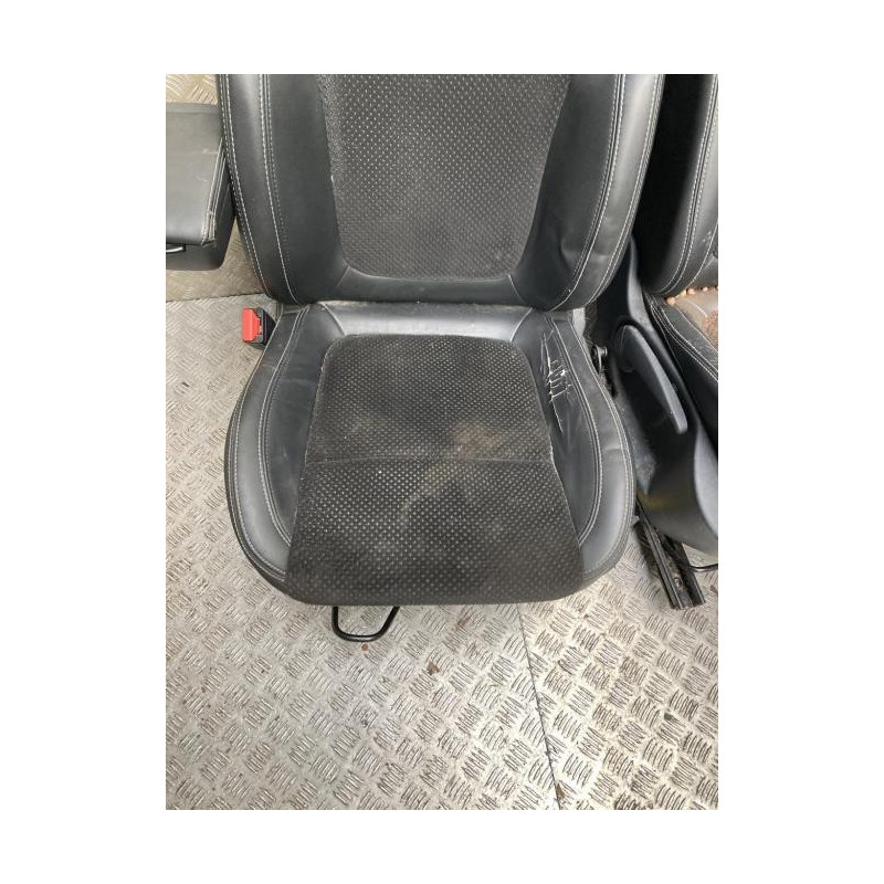 Interieur complet RENAULT CLIO 4 PHASE 2 d’occasion