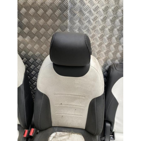 Interieur complet MERCEDES CLASSE GLB 247 d’occasion