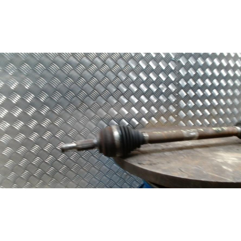 Cardan droit (transmission) RENAULT CLIO 4 PHASE 1 d’occasion
